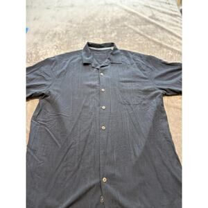 Tommy Bahama Mens Large Button Up 100% Silk Gray‎ Color Short Sleeve Shirt